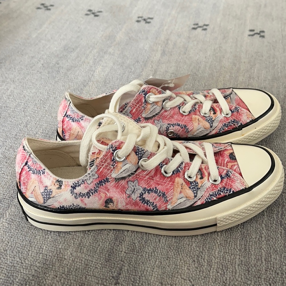 converse women